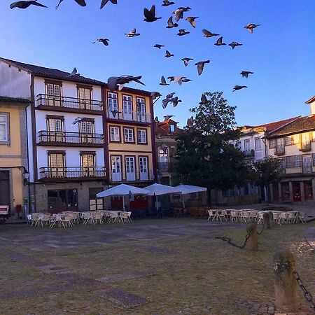 Santiago 31 Hostel กิมาไรส์ ภายนอก รูปภาพ