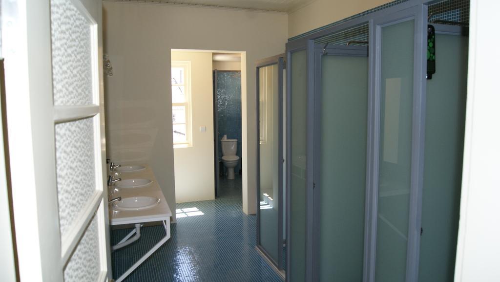 Santiago 31 Hostel กิมาไรส์ ภายนอก รูปภาพ